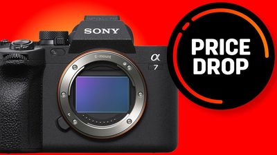 B&H slashes $300 off this awesome Sony A7 IV camera bundle