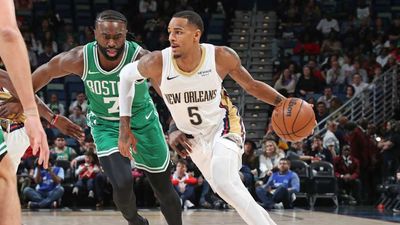 Dejounte Murray Has Great Reason for Return to Lowly Pelicans After 13-Month Absence