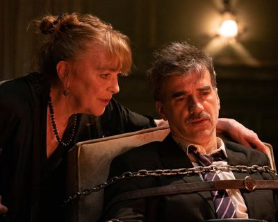 Crazy Old Lady review – Carmen Maura excels as a homicidal pensioner wielding a red hot poker