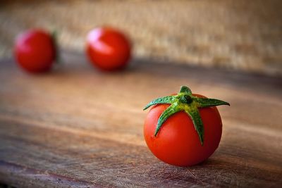 Scientists create world’s first tomatoes that smell like ‘buttered popcorn’