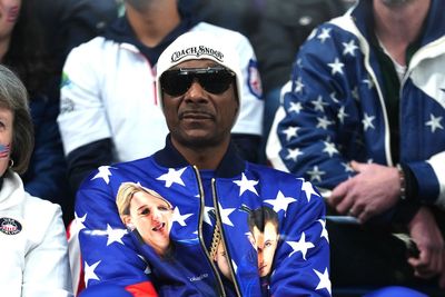 Snoop Dogg requests pre-match towel twirl as rapper makes debut Swansea visit