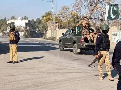 5 Pakistani cops killed in coordinated militant attack in Khyber Pakhtunkhwa
