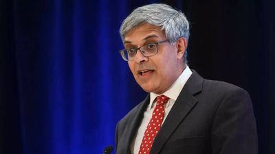 Why Indian-origin Jay Bhattacharya's dual health roles has Washington worried