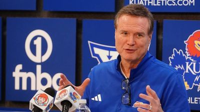 Kansas Coach Bill Self Stumps for Kelvin Sampson’s Hall of Fame Case