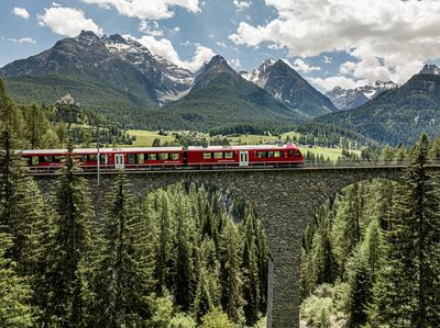 Bernina Express: the perfect first solo trip for a woman in her thirties?