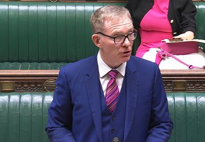 'Rude, arrogant and entitled': Minister's extraordinary attack on shamed royal Andrew as MPs agree to release trade envoy files