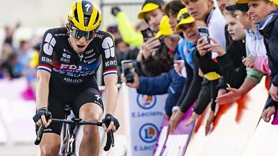 Rising temperatures are putting Tour de France athletes’ health at risk, study finds