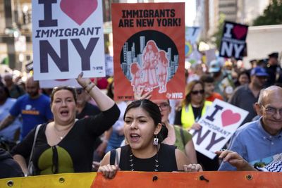 New York adds just 1,008 people in 2024–25 as immigration plummets to lowest level in four years