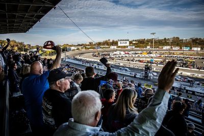 Nashville Fairgrounds Speedway supporters make moves to protect track