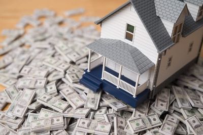 Washington’s Senior Tax Freeze Isn’t Automatic — The Income Check That Can Save You Thousands