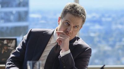 ‘Ultimately, It’s A Failure’: Stephen Amell Explains Why Suits LA Didn’t Work