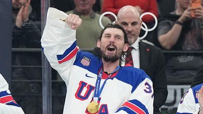 Connor Hellebuyck Will Be Awarded the Presidential Medal of Freedom by Donald Trump