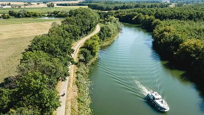 Must-see sights on La Voie Bleue – Europe’s top cycling route for 2026