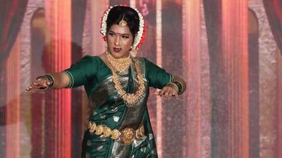 When Shrey Panchal Wore a Nauvari Sari, He Didn’t Break Tradition — He Rewrote It