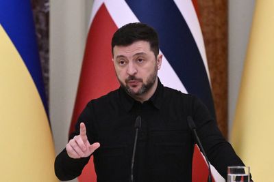 Zelensky and Trump call for ‘leader level’ peace talks to end Ukraine war