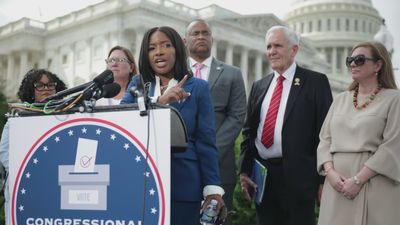 Jasmine Crockett Beating James Talarico By More Than 10 Points In Texas Democratic Primary For U.S. Senate, New Poll Shows