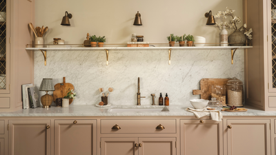 I Asked Kitchen Designers: "What Are the Most Impractical Kitchen Cabinet Colors to Actually Live With?" These Are the 3 They Picked