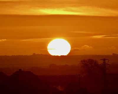 A deafening nuclear fusion reactor: why you wouldn’t want to hear the sun