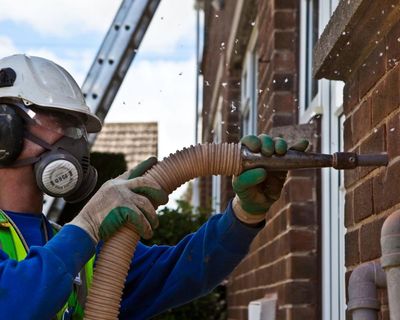 Calls to move England’s home insulation scheme into council workers’ hands