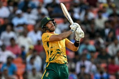 South Africa thrash West Indies to close in on T20 World Cup semi-finals
