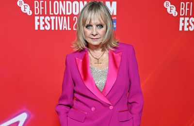 Twiggy reveals why she'll never wear 'filly dresses'