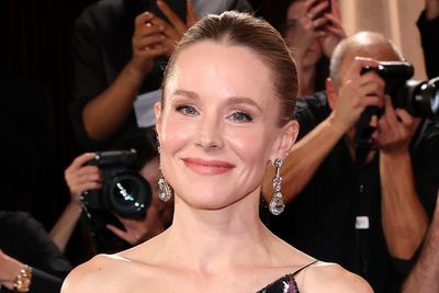 Kristen Bell slips up on name of award show she’s hosting