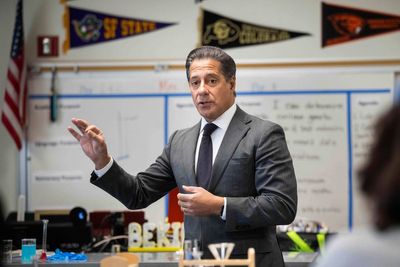 LA Board of Education sets closed-door meeting to discuss superintendent’s FBI raid