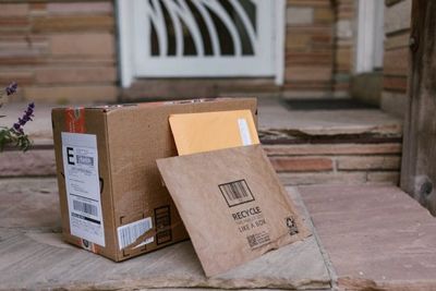 The Easy “Porch Pirate” Tricks That Keep Packages Safe