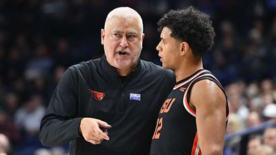 Oregon State to Part Ways With Coach Wayne Tinkle at End of Season