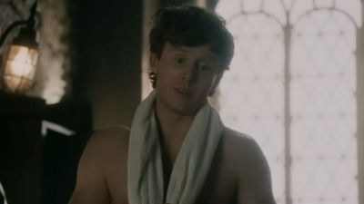 Seth Meyers Called Out Ben Marshall Over How Often He's Shirtless On SNL, And He Had An A+ Response