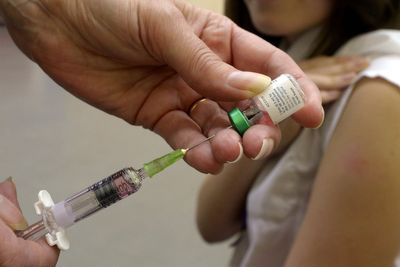 Leak reveals London measles outbreak tops 300 suspected cases