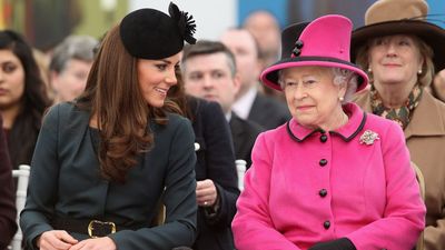 Queen Elizabeth's wise 'guidance' for Kate Middleton in first solo meeting at Buckingham Palace