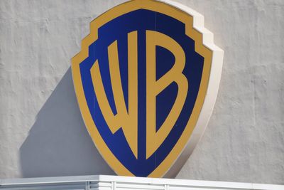 Netflix backs out of Warner Bros deal