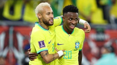 Neymar Pays Tribute to Vinicius Junior After Milestone Moment for Santos