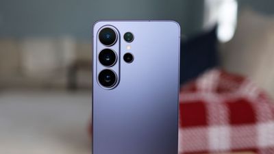 'This is a gimbal inside a smartphone' — Samsung Galaxy S26 Ultra Super Steady Horizontal Lock really can handle a 360-degree turn