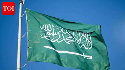 Saudi Arabia tightens labour laws: SR10,000 fine for employers hiring foreign workers without a permit and more