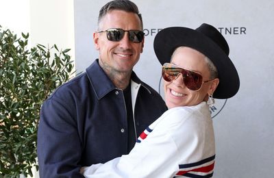Pink shuts down marriage split speculation