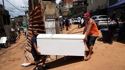 Brazil races to find survivors after deadly Minas Gerais floods