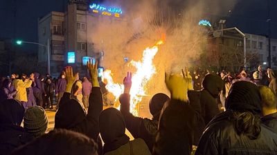 Tehran's security agents obstruct care for injured protesters in Iran, doctors say