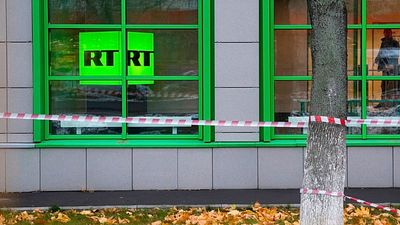 France orders ISPs to block Russian media sites in propaganda crackdown