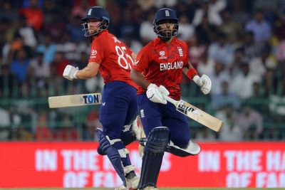England pull off thrilling victory over New Zealand at T20 World Cup
