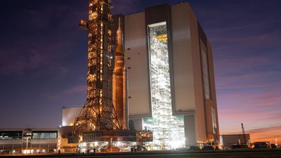 Artemis 2 moon rocket rolls back to the shop | Space photo of the day Feb. 27, 2026