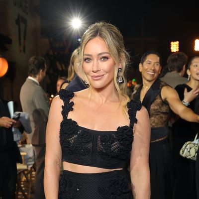 Hilary Duff Has Broken Her Silence on Ashley Tisdale’s ‘Toxic Mom Group’ Essay