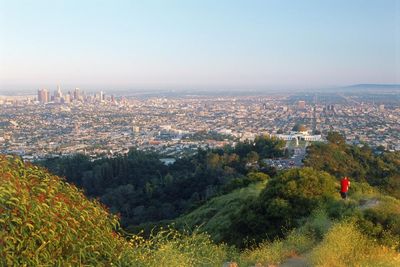 Los Angeles faces record high temperatures week after winter storm