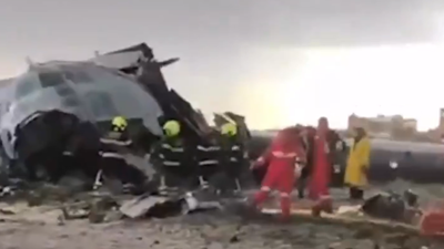 20 killed after military cargo plane carrying banknotes crashes in Bolivia; video shows wreckage