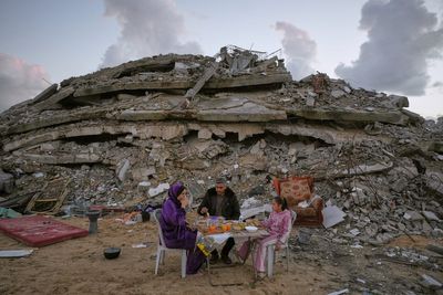 Ramadan brings a season of grief after an Israeli strike wiped out most of a Gaza family