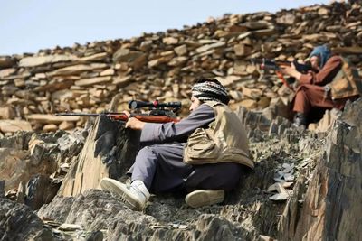 Afghan Taliban shoots down Pakistani jet in Jalalabad, capture pilot alive