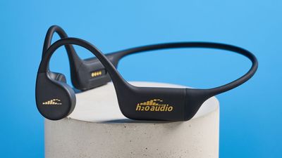 H2O Audio TRI 2 PRO review: Great for the pool but a total belly-flop everywhere else