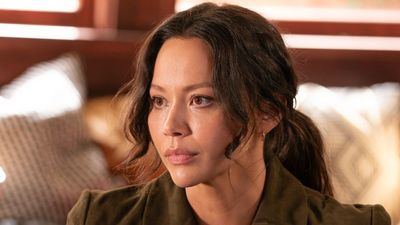 The Rookie Star Melissa O’Neil’s Description Of The Season 8 Finale Has Me Both Excited And Nervous