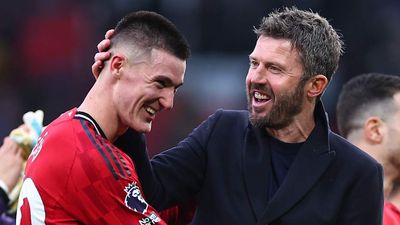 Michael Carrick Drops Man Utd Star to Start Benjamin Sesko vs. Crystal Palace